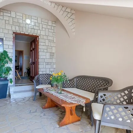 Appartement With Parking Space Valbandon, - 23745 Fažana