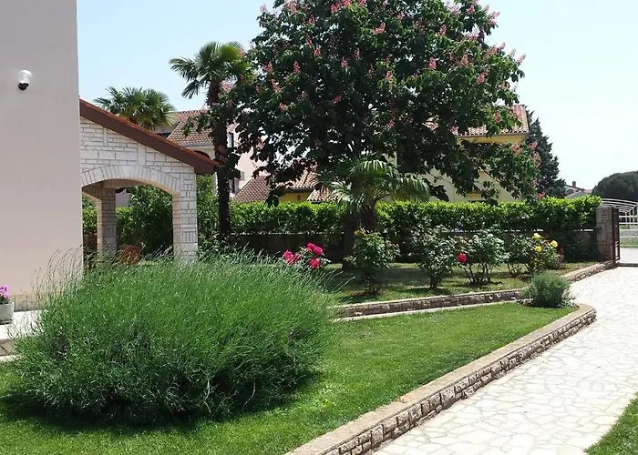 With Parking Space Valbandon, - 23745 Διαμέρισμα Fažana